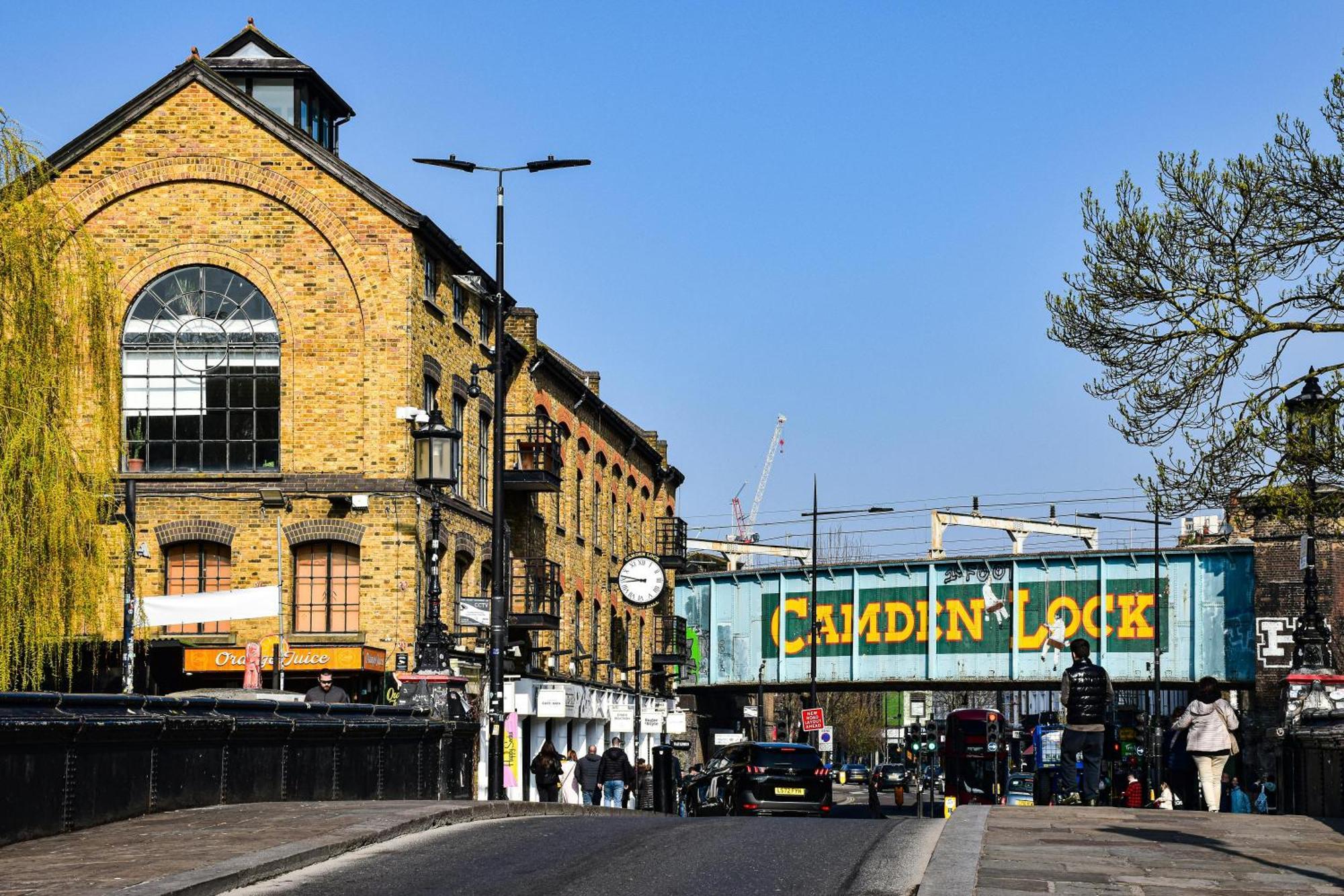 Entire Flat In Camden - Kings Cross Apartment *